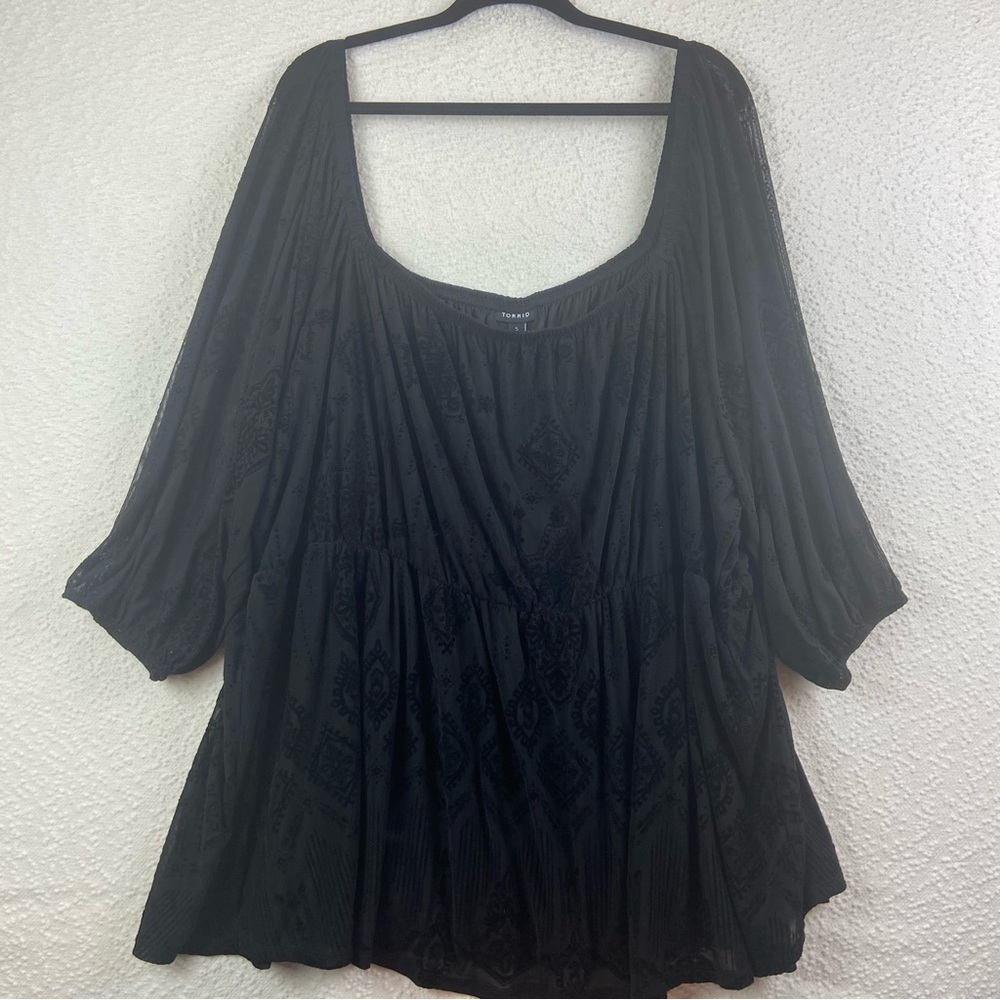 Torrid Black Boho Blouse. Size 5X 28W.
